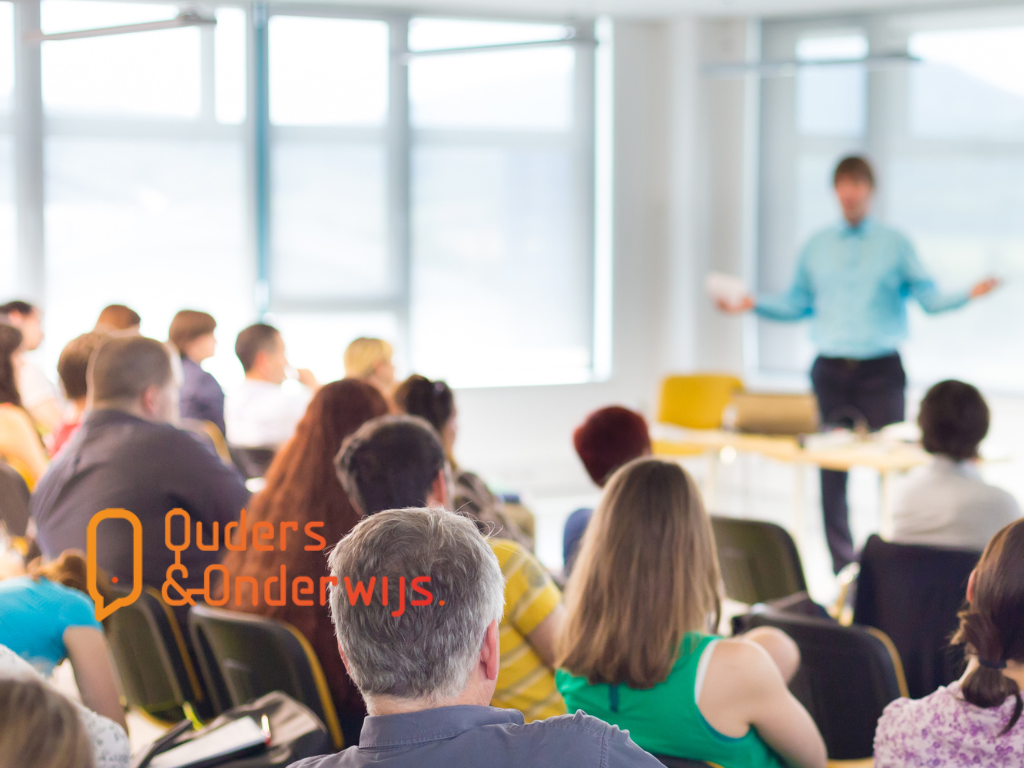 Zo praat je met ouders als MR